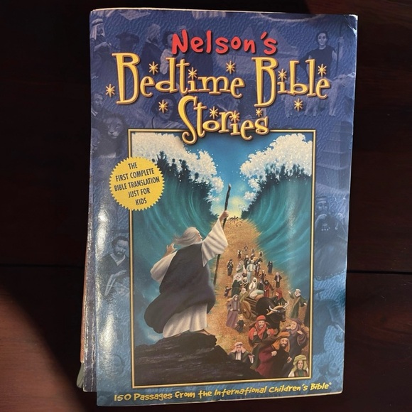 🌻 Nelson's Bedtime Bible Stories: 150 Passages • Religion • God - Picture 1 of 3